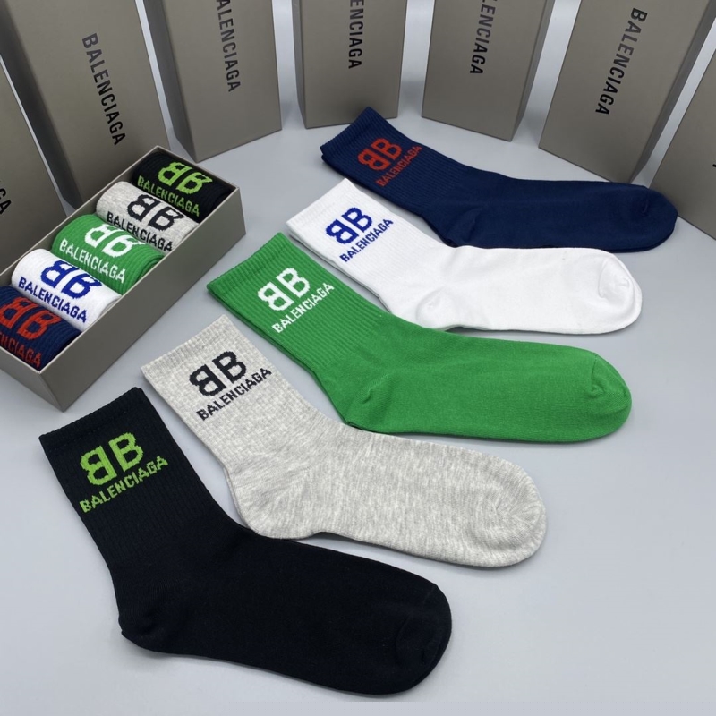 Ba*len*cia*ga socks